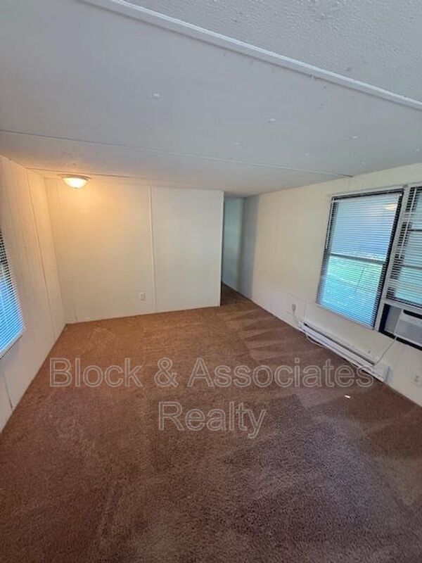 Foto del edificio - 5625 Newman Davis Rd