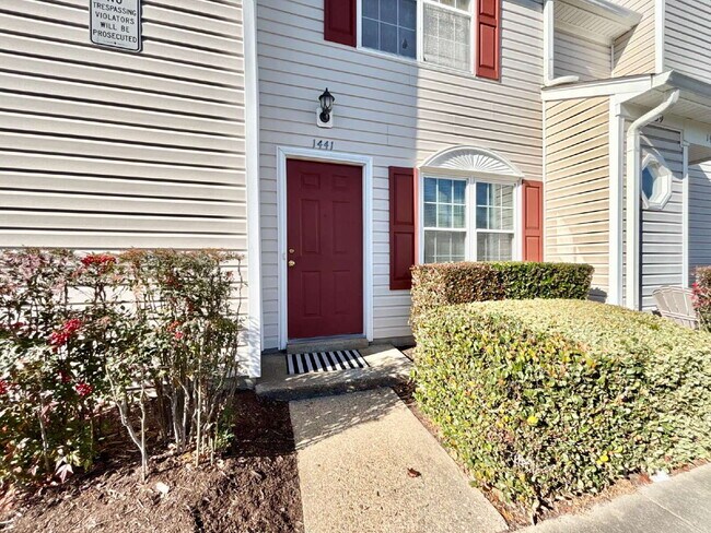 Foto del edificio - Gorgeous Updated Condo In Virginia Beach!