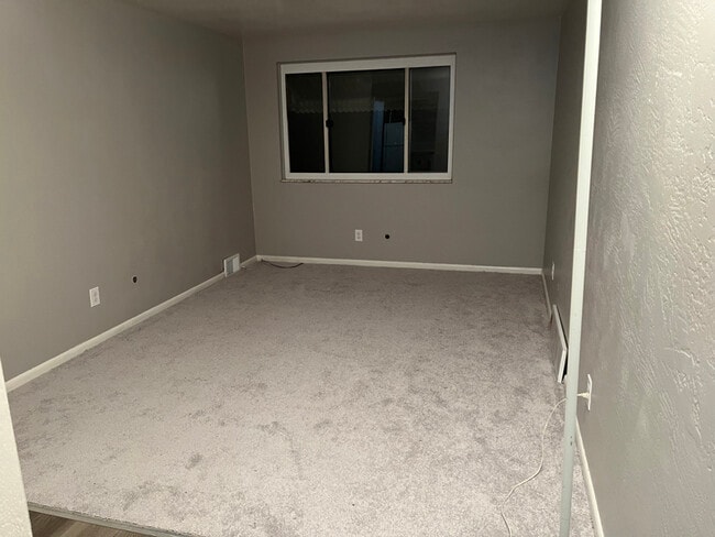 Building Photo - 1146 Dohrman St