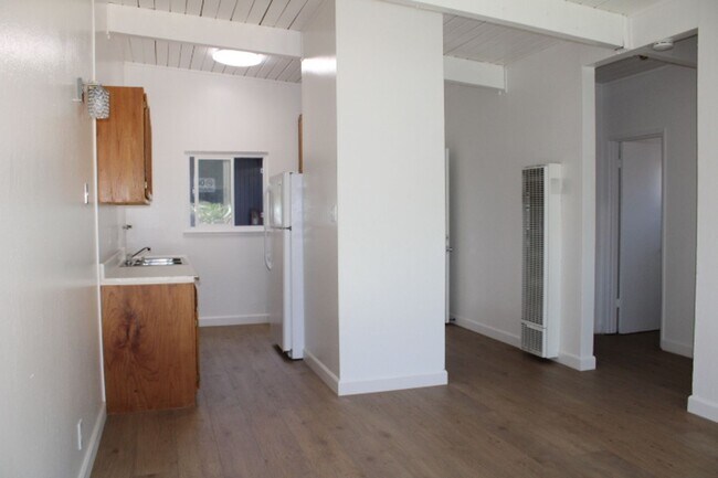 Foto del edificio - 4821-4829 Cutting Blvd., Richmond, CA 94804