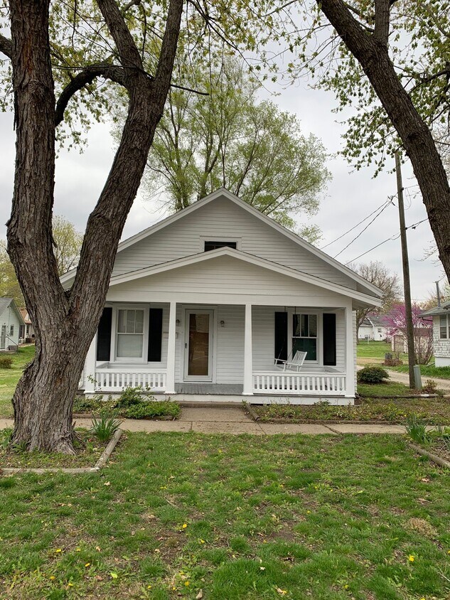 Primary Photo - 309 N 4th St