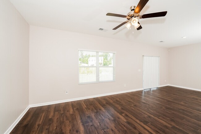 Building Photo - 1004 Canvasback Way
