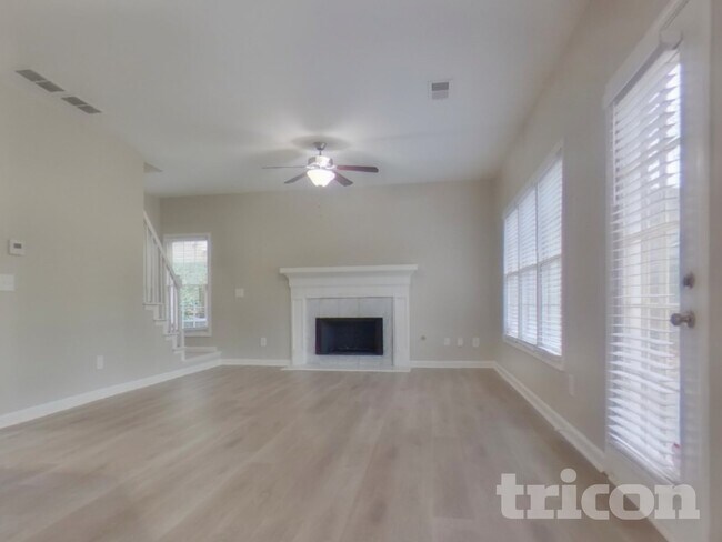 Foto del edificio - 2153 Soft Pine Ln NW