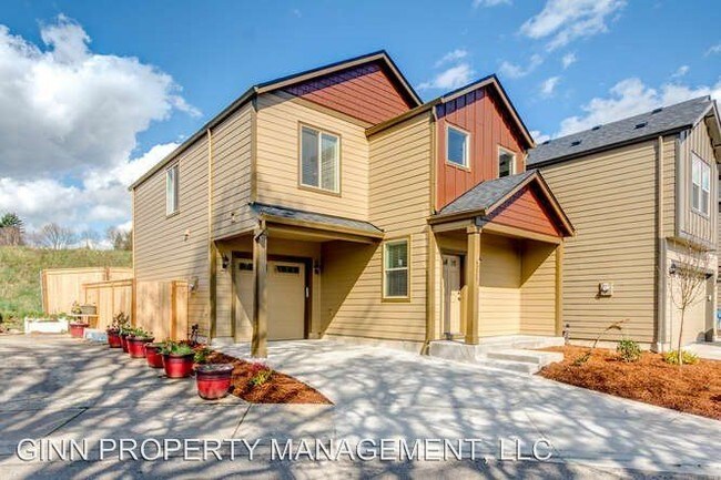 Building Photo - 3 br, 2.5 bath House - 4228 NE 34th Way