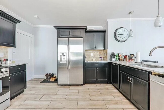 Foto del edificio - 61 Whitten St