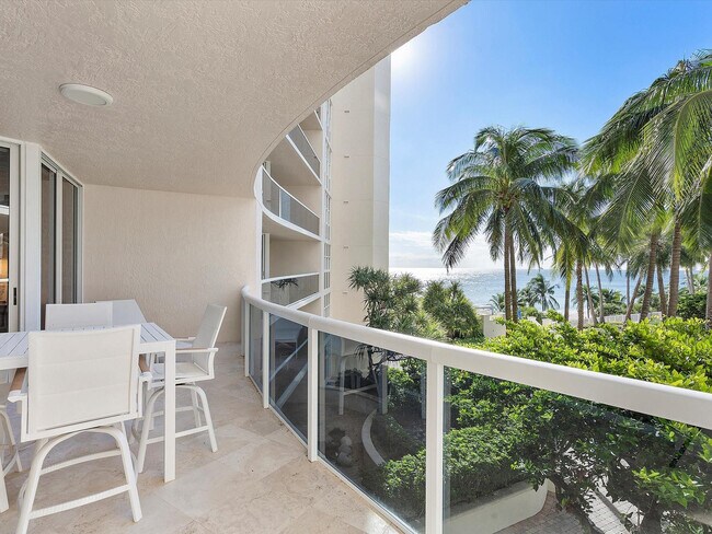 Foto del edificio - 3200 N Ocean Blvd