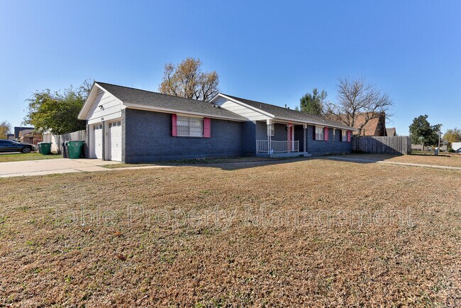 Building Photo - 5501 Chad Rd
