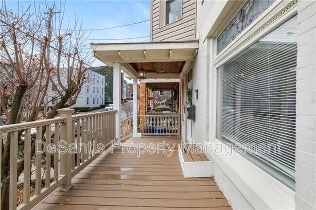 Foto del edificio - 5719 Walnut St