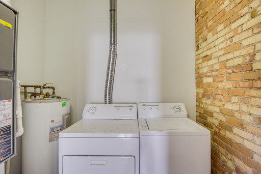 Building Photo - Reo Lofts