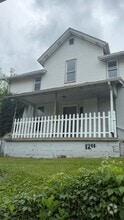 Building Photo - 1211 Eastbrook Rd