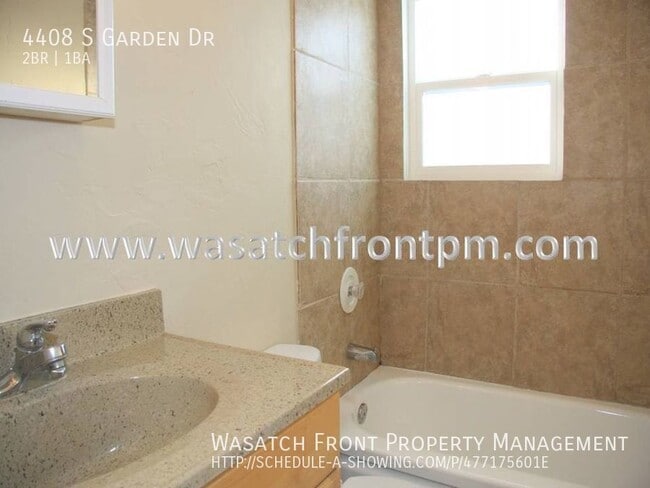 Building Photo - 4408 Garden Dr