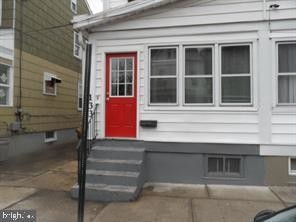 Primary Photo - 133 Randall Ave