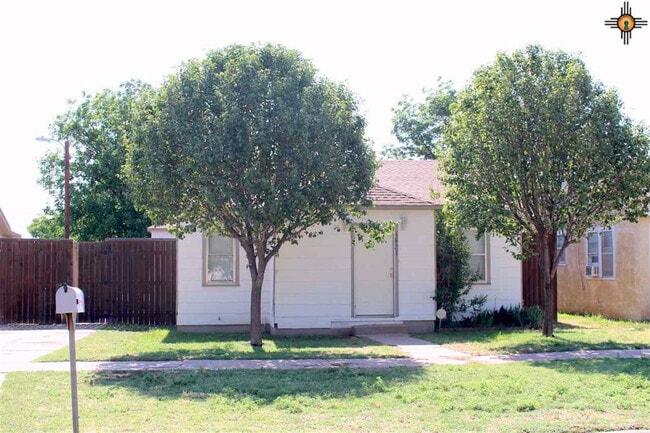 Building Photo - 1421 Ross St