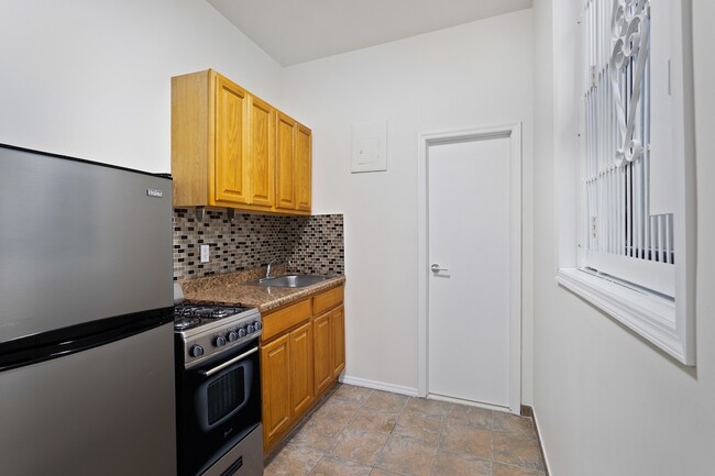Interior Photo - 11 Stanton Street