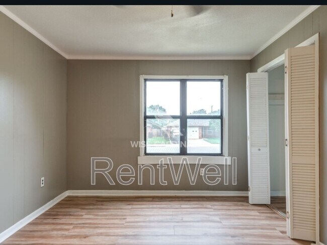 Foto del edificio - 4906 60th St