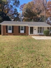 Building Photo - 519 Kentbrook Dr