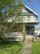 Building Photo - 1647 Waterbury Rd