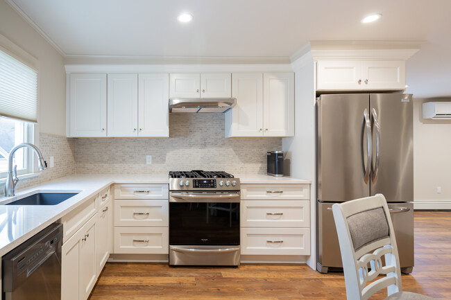 Foto del edificio - 19b Newtown Ln