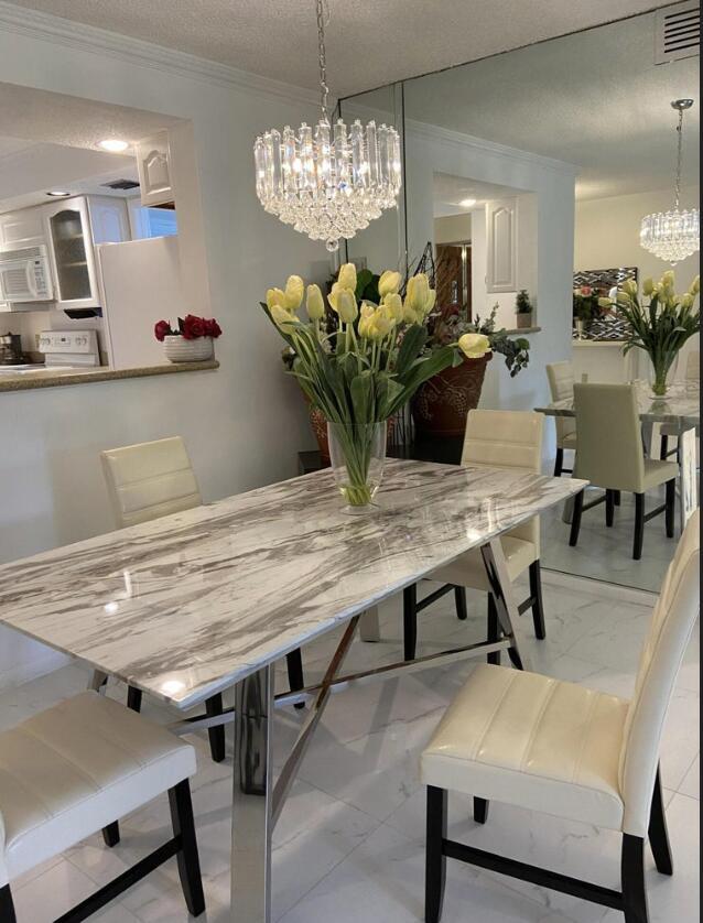 Building Photo - 7844 La Mirada Dr