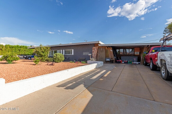 Building Photo - 515 W Toledo St