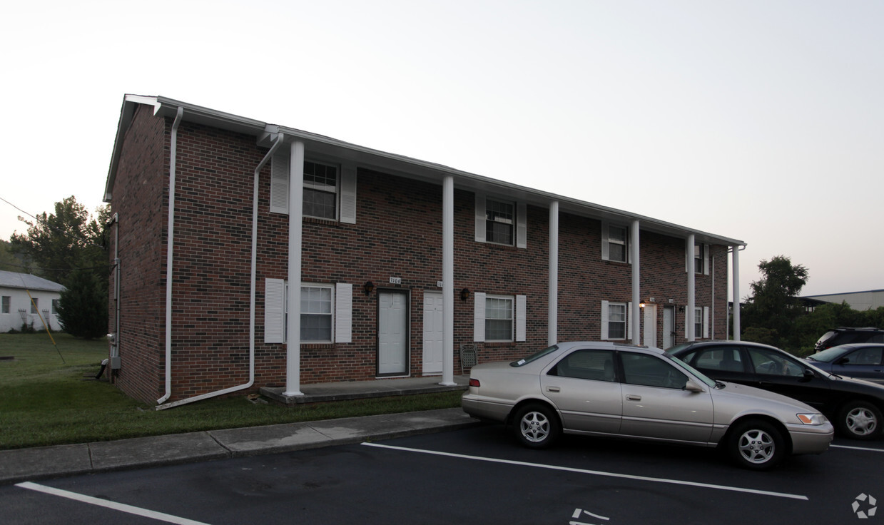 Foto del edificio - John Sevier Townhouses