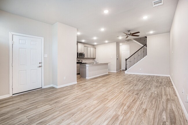 Building Photo - 12611 Taymouth Manor Dr