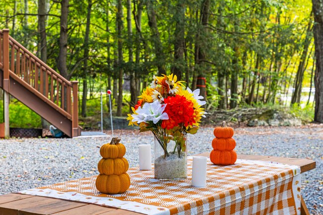 Foto del edificio - 2174 Lakeview Dr E