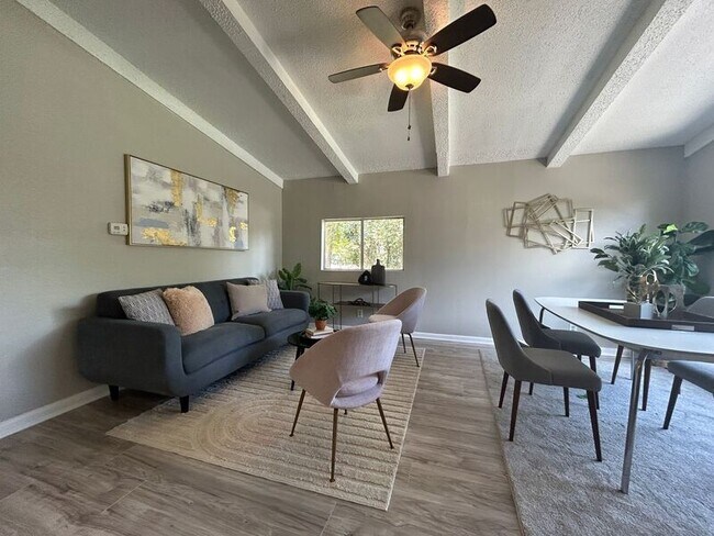 Building Photo - 6505 Arnold Dr
