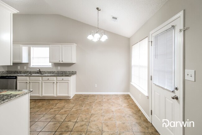 Building Photo - 6740 Biscayne Blvd, Rex, GA 30273