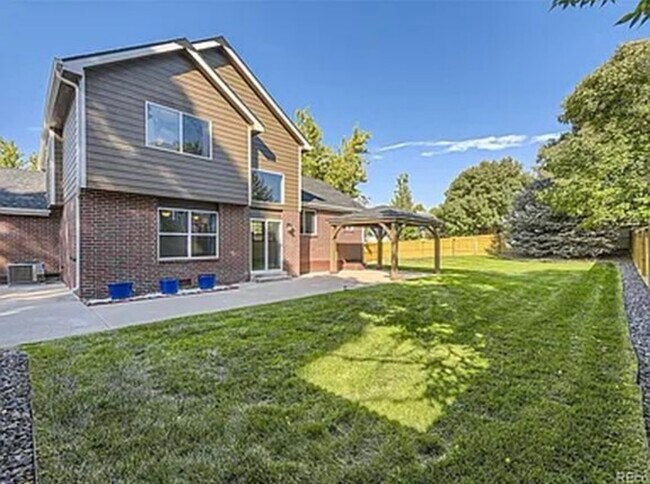 Foto del edificio - 8942 W Lake Dr