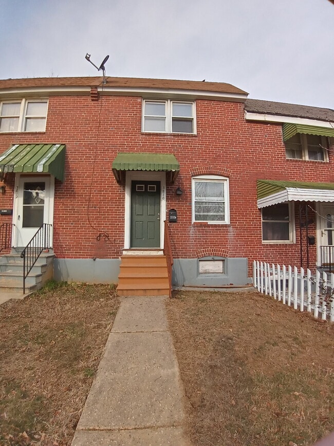 Building Photo - 3810 Saint Margaret St