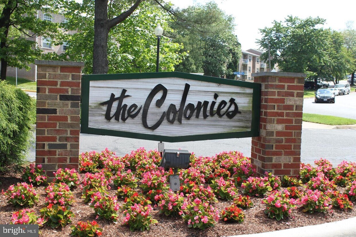 7621 Provincial Dr Unit 111, McLean, VA 22102 Condo for Rent in