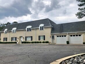 Building Photo - 501 Belvedere Dr