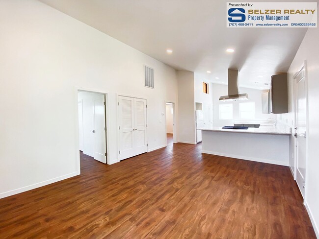 Building Photo - Recently constructed & fully equipped 2 bd...