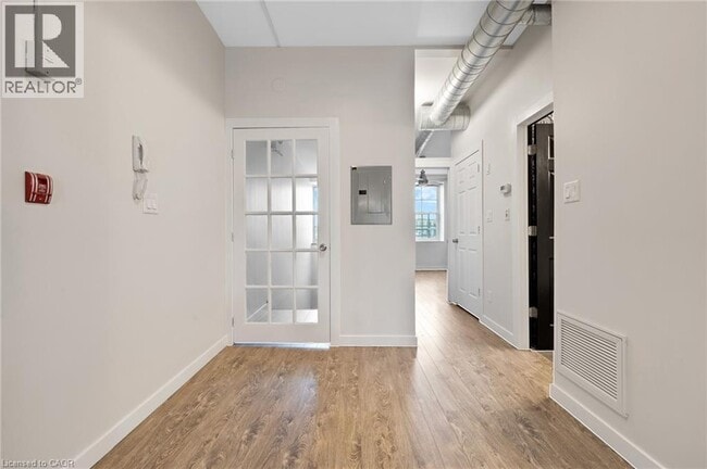 Photo du bâtiment - 31 Main St