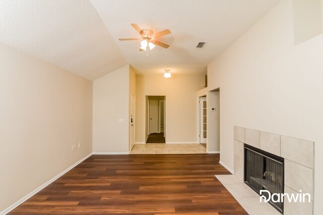 Building Photo - 8005 Indian Bend