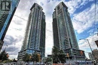 Building Photo - 5168-5168 Yonge St