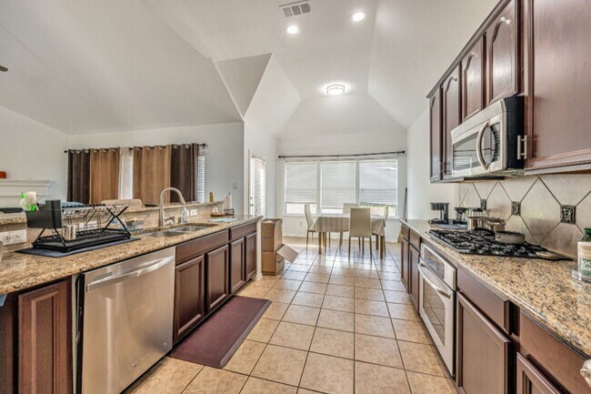 Foto del edificio - 10206 Teal Hollow Dr