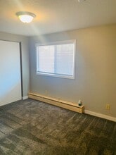 Building Photo - 111 Tyler Way