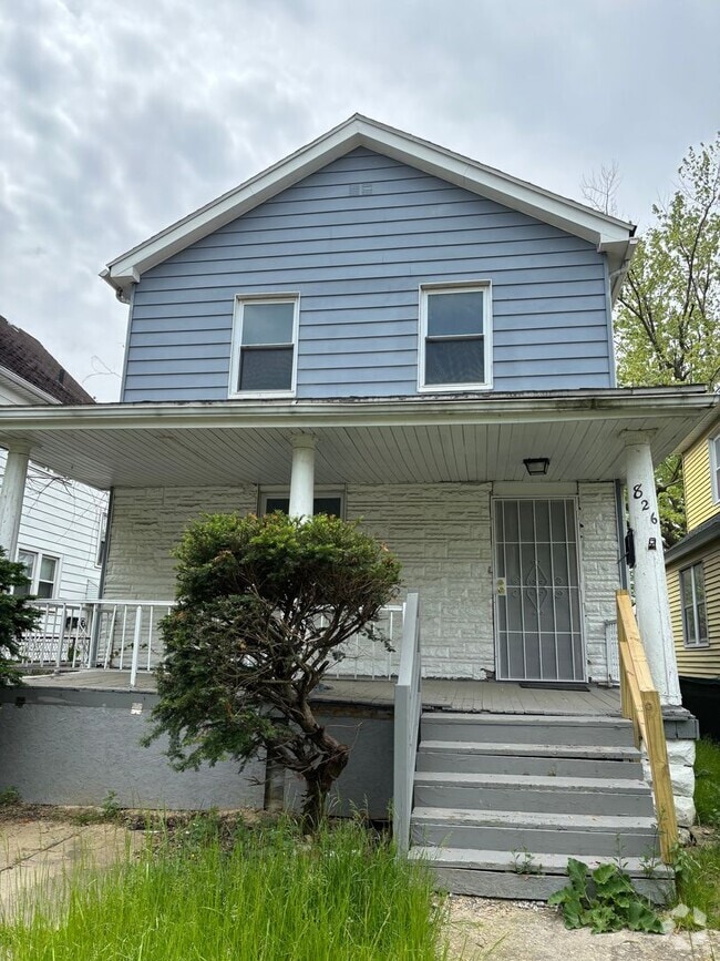 Building Photo - 826 Whitcomb Rd