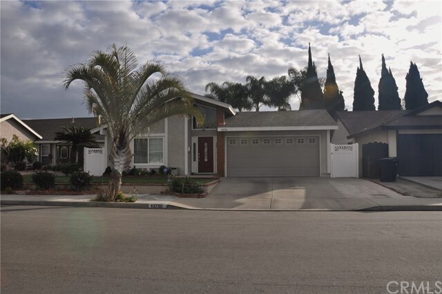 Primary Photo - 10730 Charles Cir