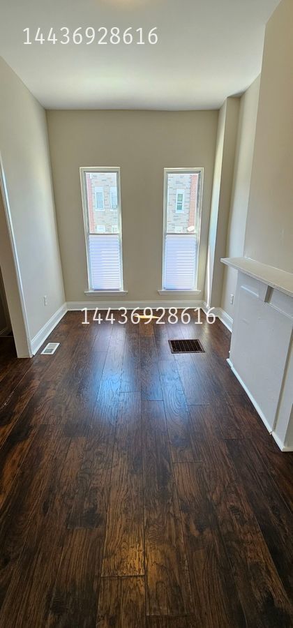 Building Photo - 2044 Hollins St