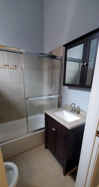 Building Photo - 4135 S Compton Ave