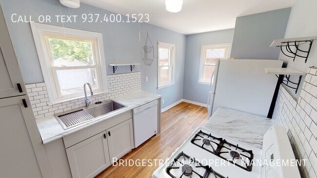 Foto del edificio - Beautiful 3 bedroom/1 bath Cape Code home ...