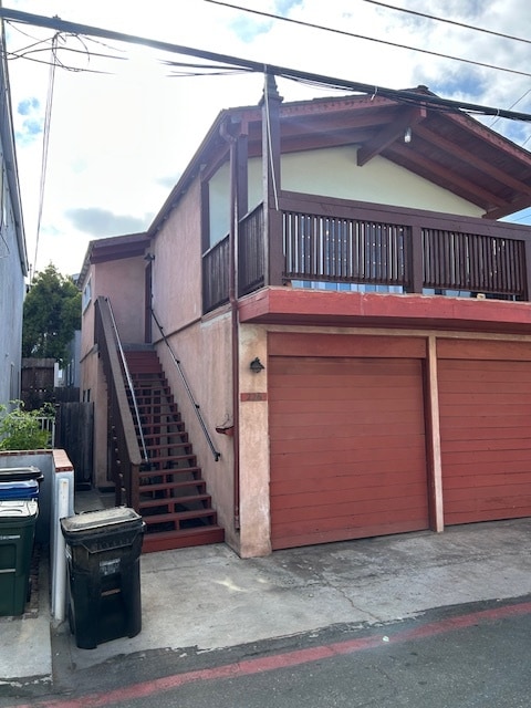 Upstairs Unit - 226 Palm Dr
