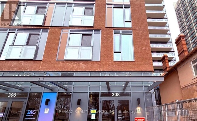 Building Photo - 308-2308 Jarvis St