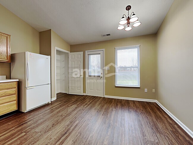 Foto del edificio - 12232 Carriage Stone Dr