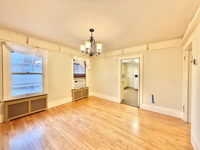 Foto del edificio - 715 Bushnell St