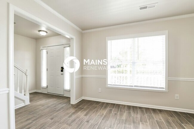 Building Photo - 3 Bedroom Pet-Friendly Home in WINSTON SAL...