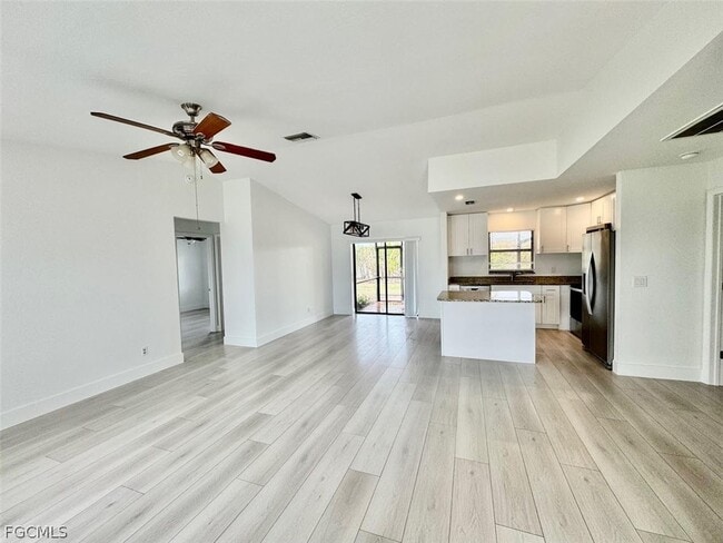 Foto del edificio - 2013 NE 4th Ter